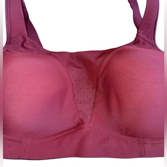 Lululemon Run Times Bra High Support in Burgundy Size 38DD - Picture 9 of 11